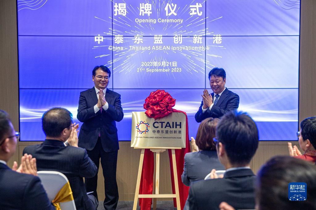 黄金大满贯老虎机